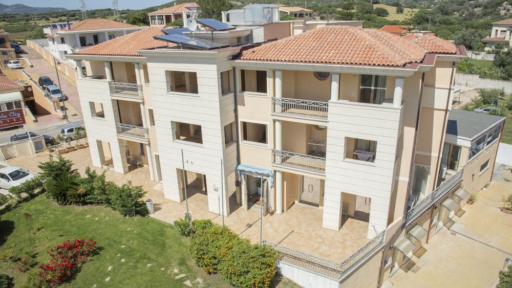 Olbia City Hotel Esterno foto