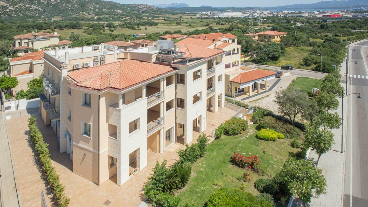 Olbia City Hotel Esterno foto